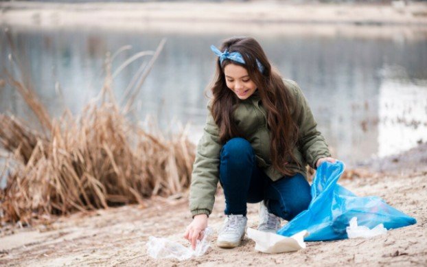 Save Money While Using Less Plastic