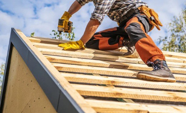 Why Choosing a Roofing and Siding Contractor in Utah Shapes the Long-Term Performance of Your Exterior