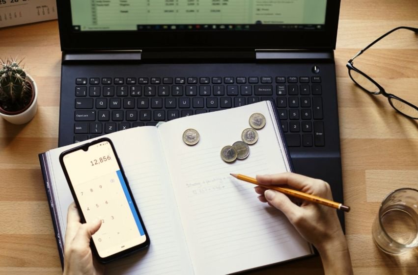 Tracking Income and Expenses Consistently